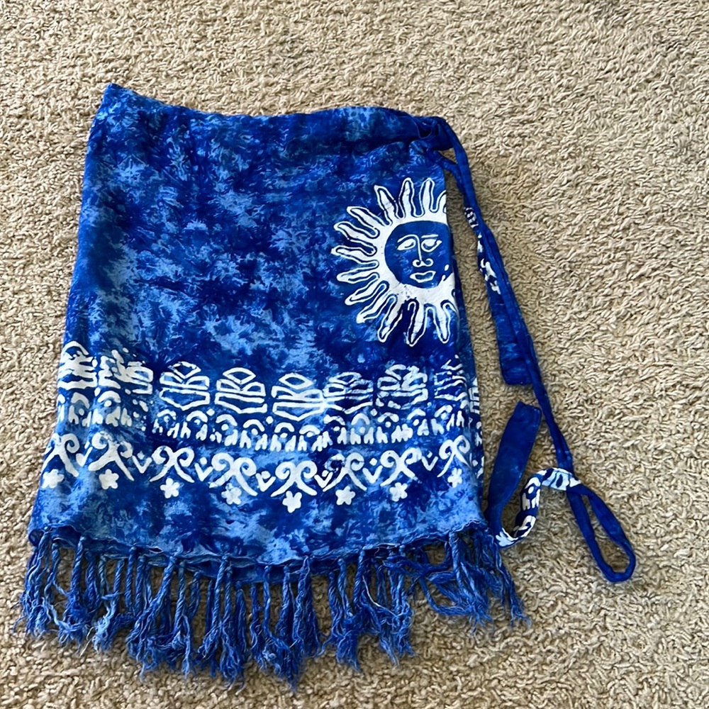 Blue fringe bottom sarong